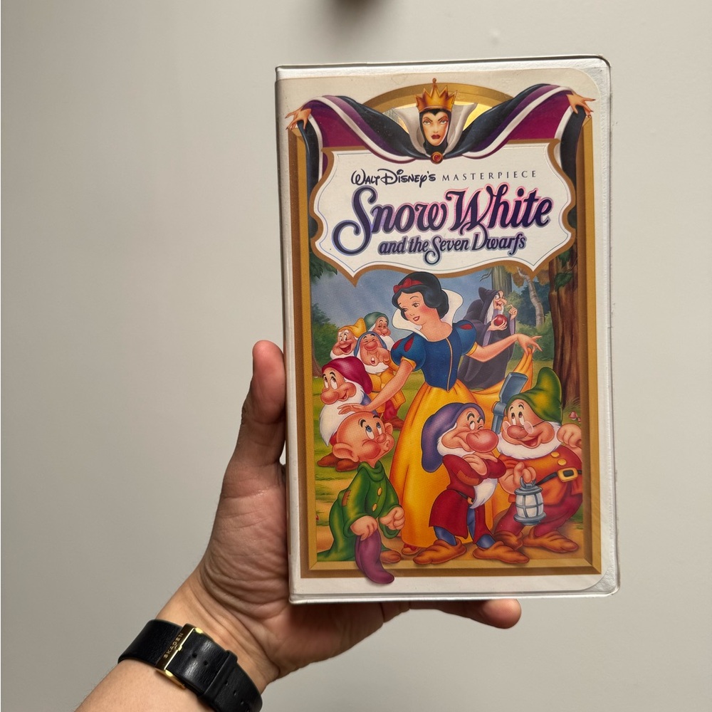Snow White and Aladdin (black Diamond version)